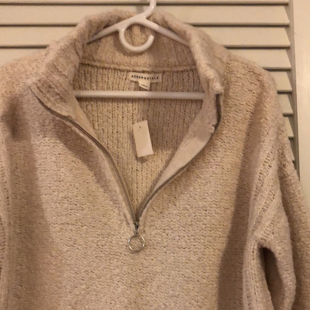 Aeropostale zip up sweater, sz small